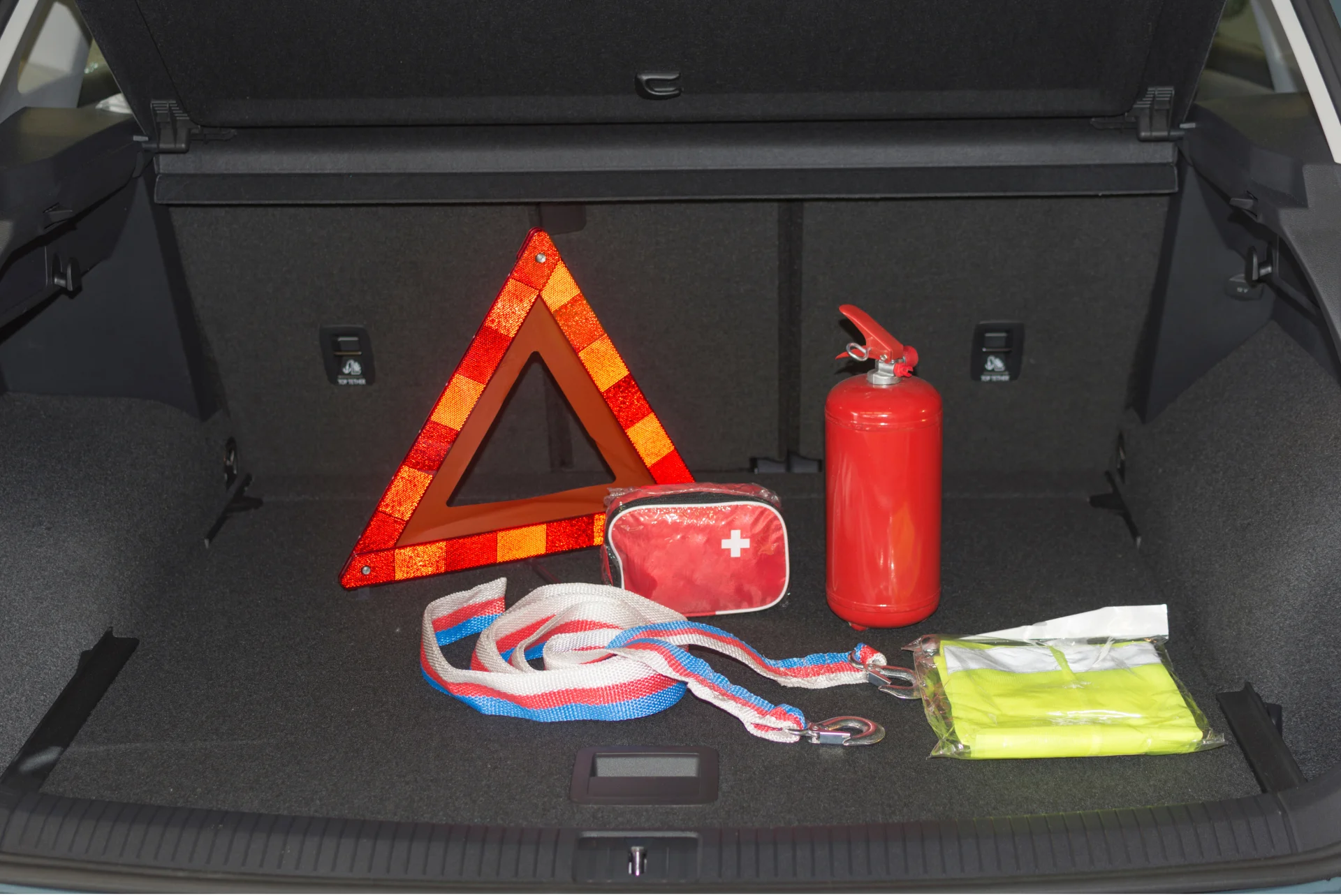 El kit de herramientas de tu coche